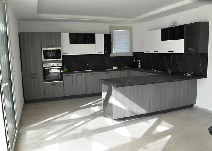 Oasi Temerano Villa *